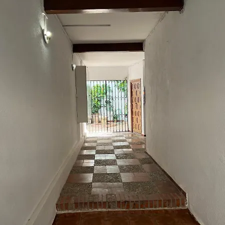 Apartamento Los Califas A 100m De La Catedral Apartment *